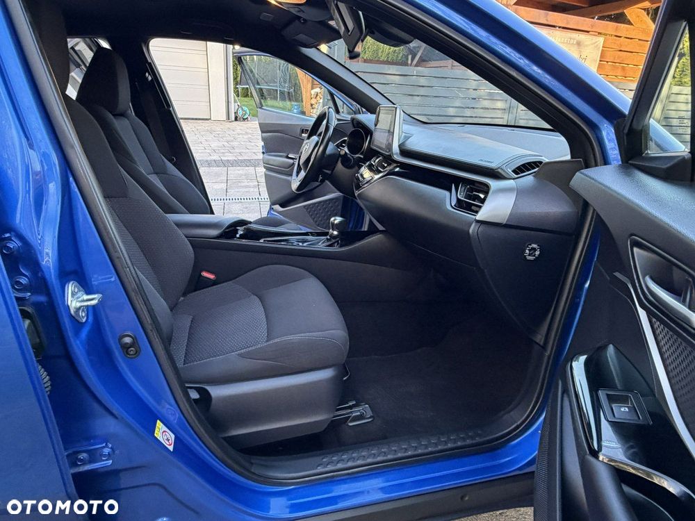 Toyota C-HR - 9