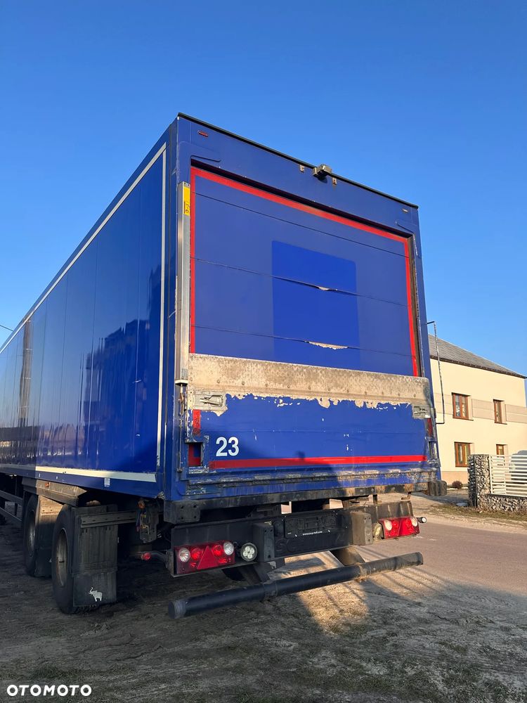 Schmitz Cargobull SKO 20 - 4
