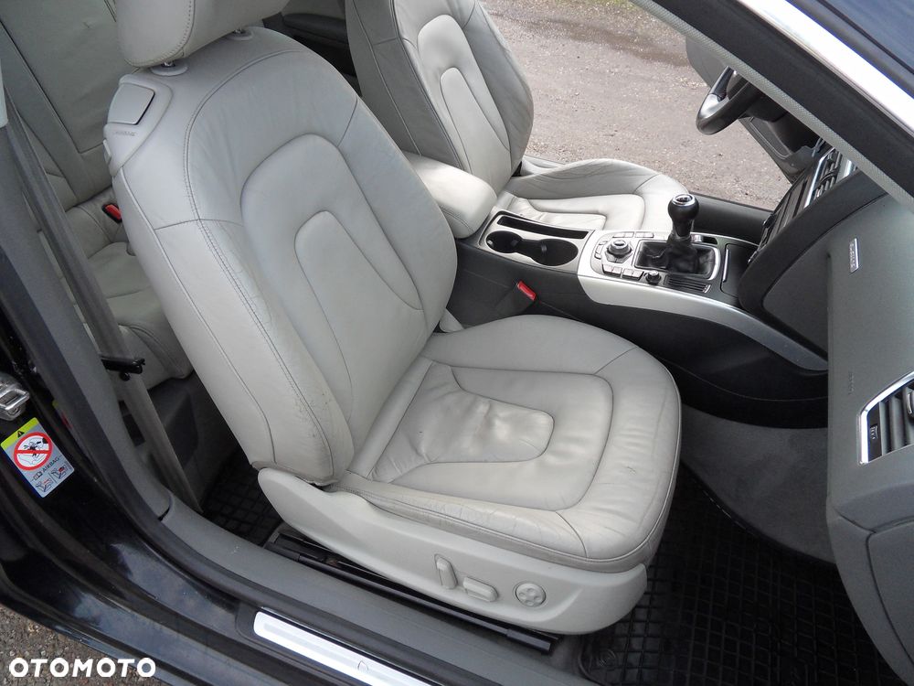 Audi A5 Coupé 2.0 TDI DPF quattro - 13