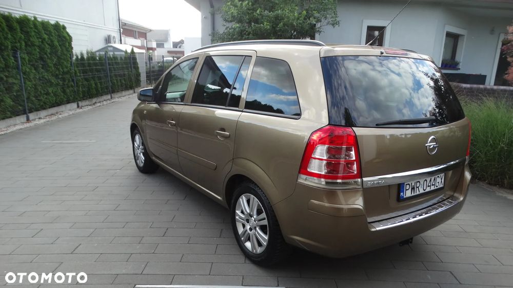 Opel Zafira 1.8 Family Plus - 7