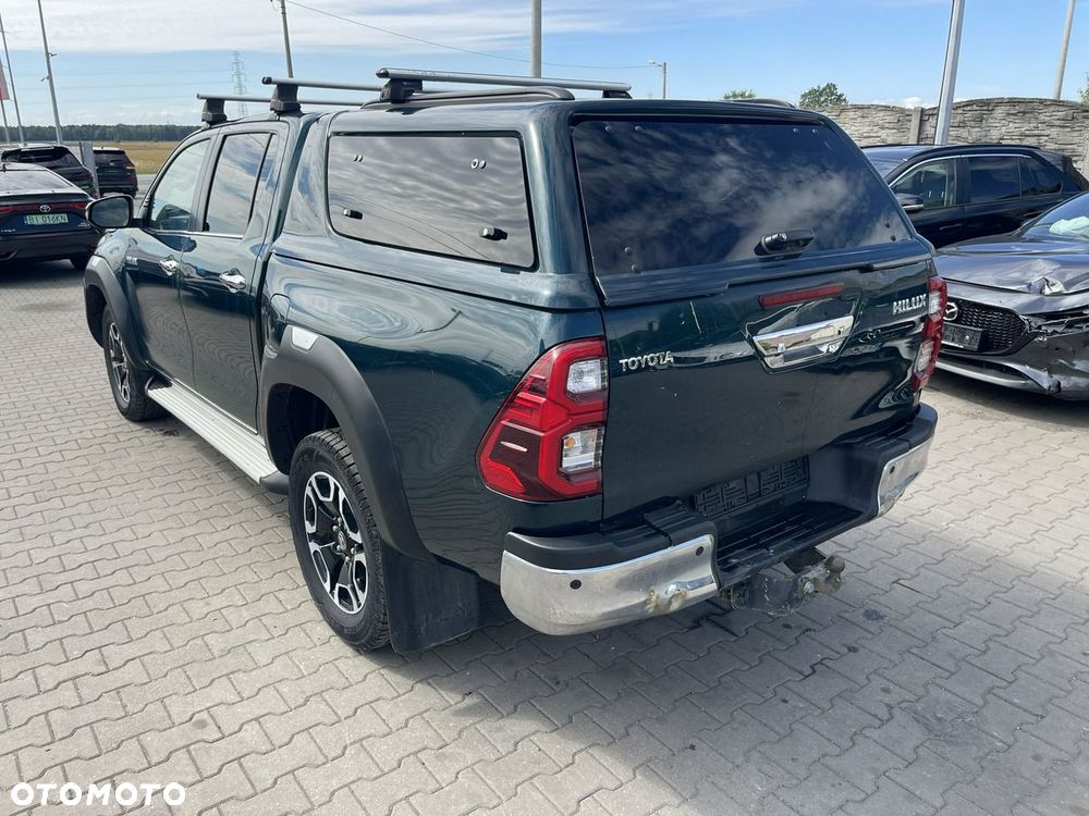 Toyota Hilux 4x4 Double Cab Autm Executive - 2