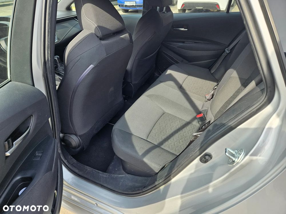Toyota Corolla 1.8 Hybrid Comfort - 15