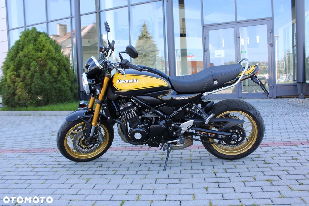 Kawasaki Z 900 RS - 8