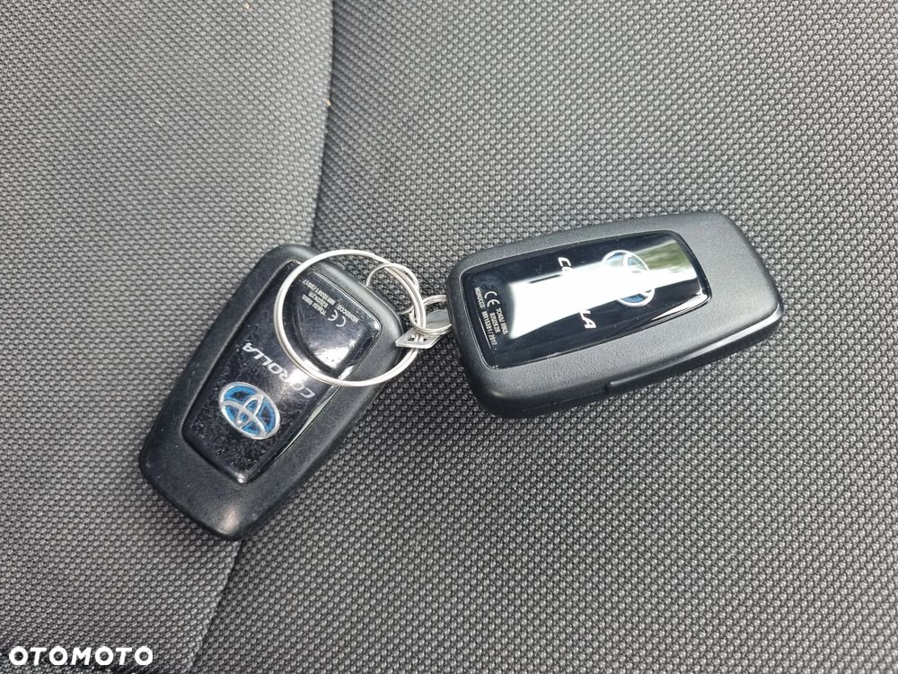 Toyota Corolla 1.8 Hybrid GPF Comfort - 27