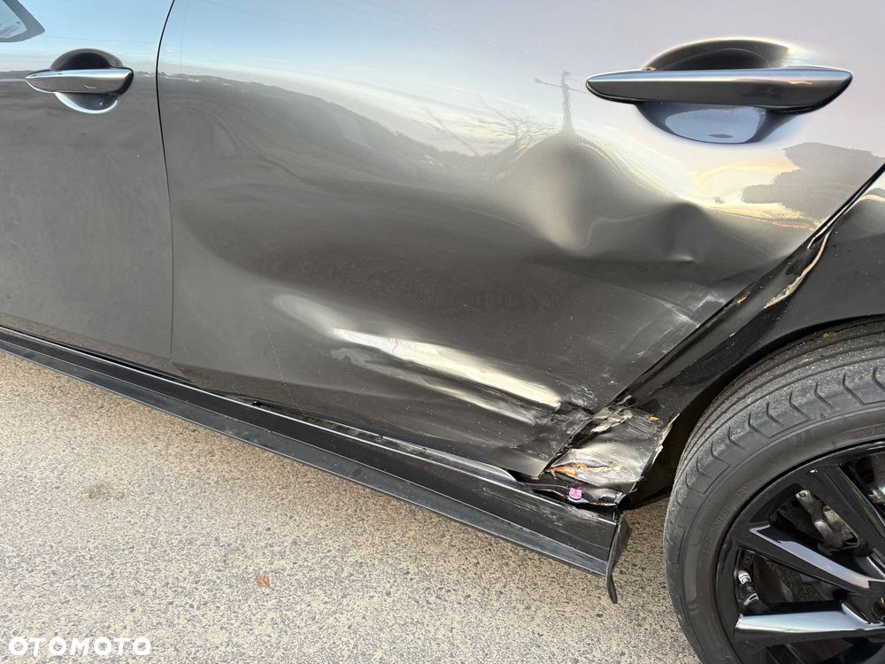 Mazda 3 SKYACTIV-X 2.0 M-Hybrid SELECTION - 30