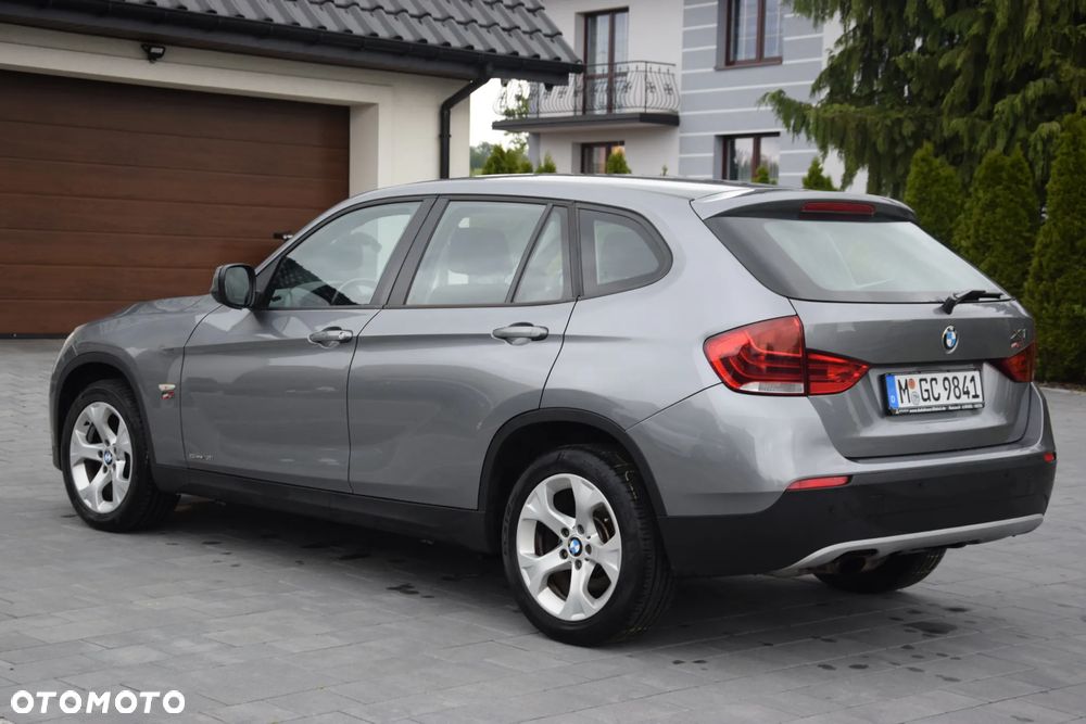 BMW X1 sDrive18i - 6