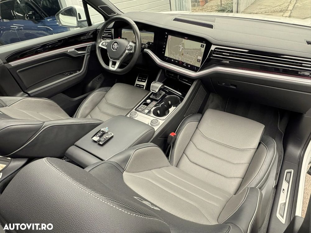 Volkswagen Touareg 3.0 V6 TDI 4Motion DPF Automatik R-Line - 20