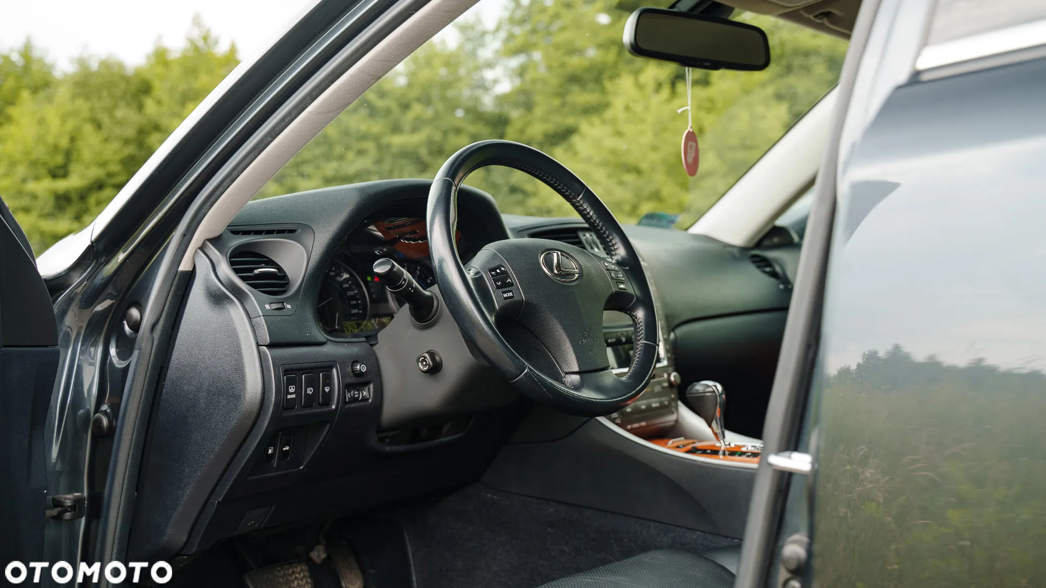 Lexus IS 250 Prestige - 10