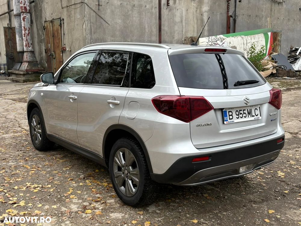 Suzuki Vitara 1.4 Boosterjet MHEV Passion - 3