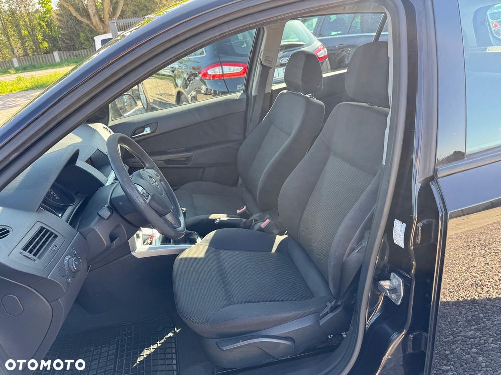 Opel Astra 1.6 Edition - 10