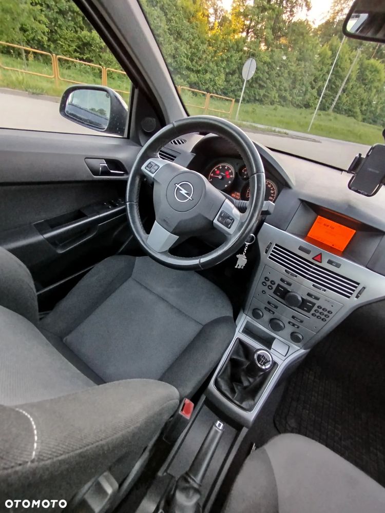 Opel Astra - 15