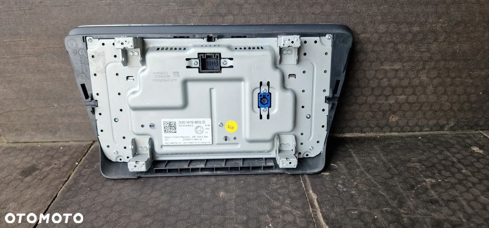 WYŚWIETLACZ EKRAN SKODA Superb III 3V0919605D - 5