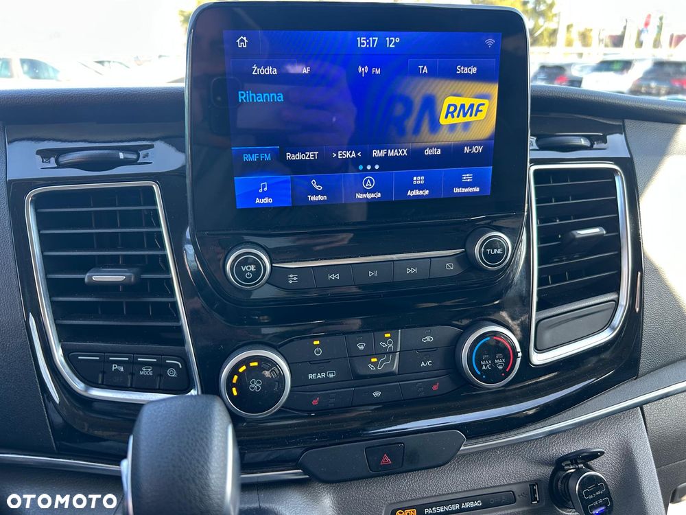 Ford Tourneo Custom 2.0 EcoBlue L1 Titanium SelectShift - 26