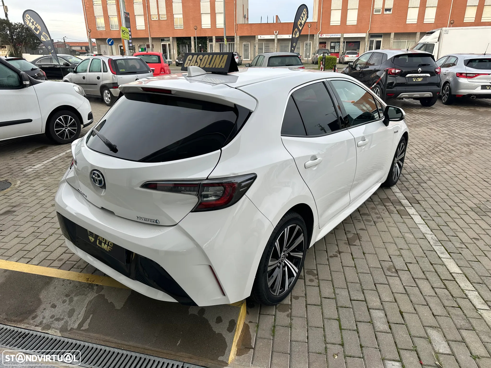 Toyota Corolla 1.8 Hybrid Comfort+P.Sport - 5