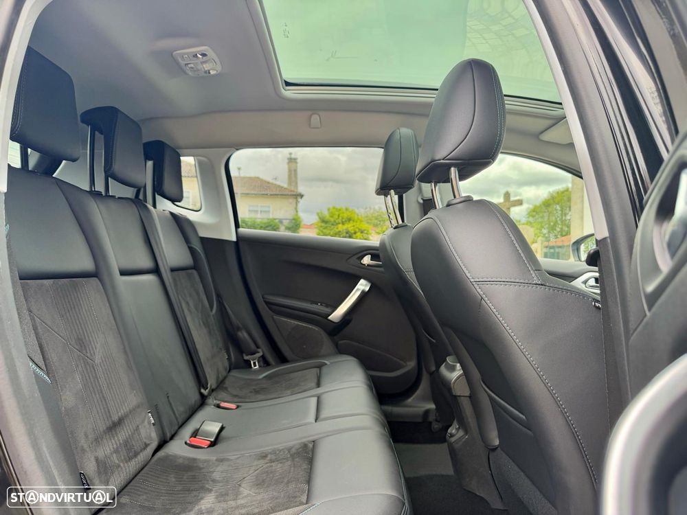 Peugeot 2008 BlueHDi FAP 120 STOP & START EAT6 Crossway - 13