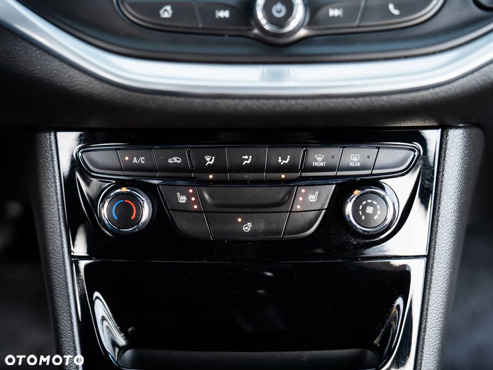 Opel Astra 1.4 Turbo Innovation - 39