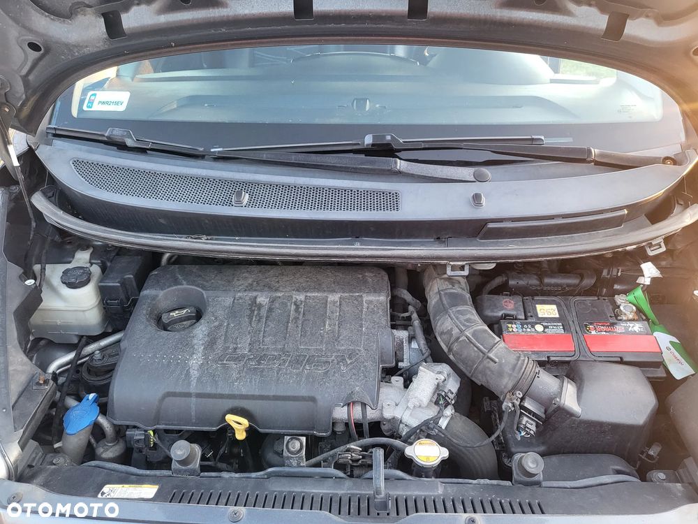 Kia Venga 1.6 CRDi L - 10