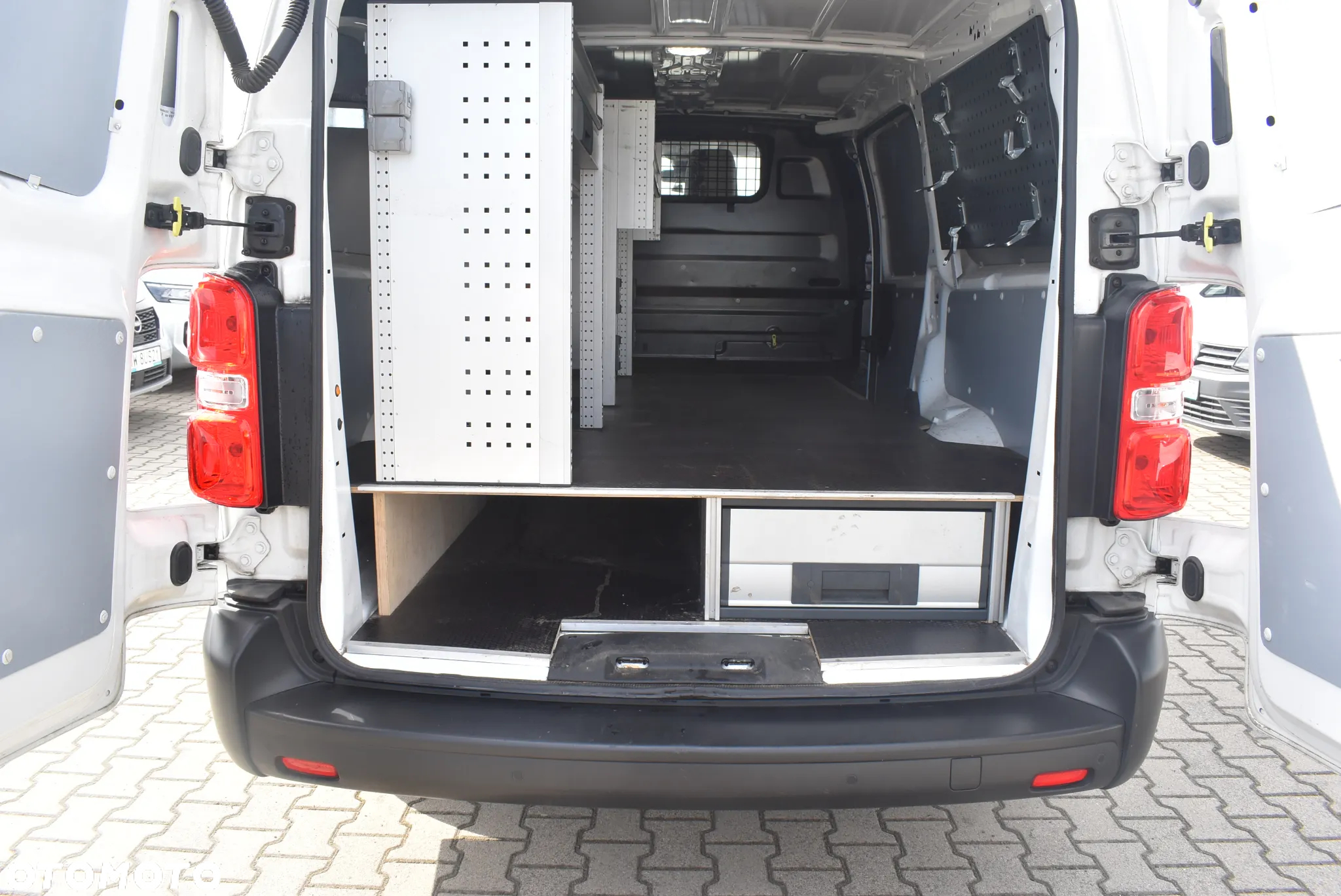 Toyota PROACE LONG 3,1T - 13