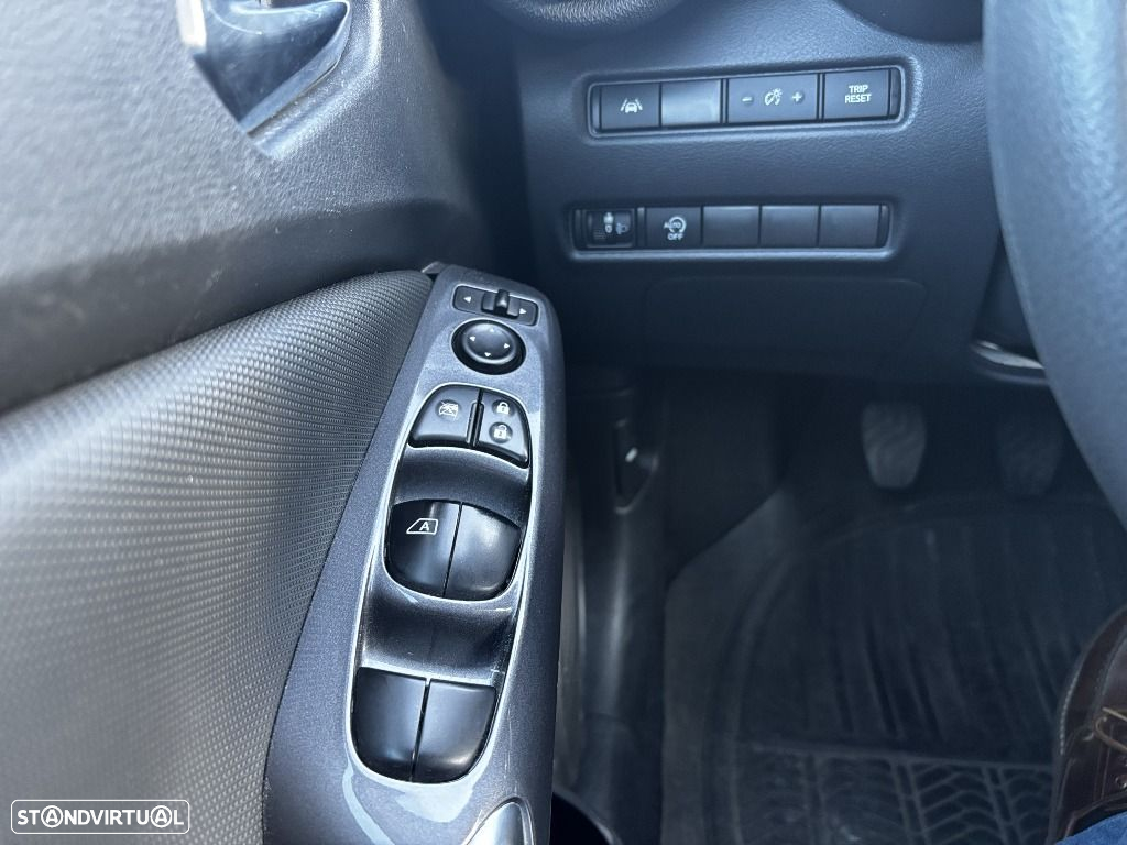 Nissan Juke 1.0 DIG-T Acenta - 22