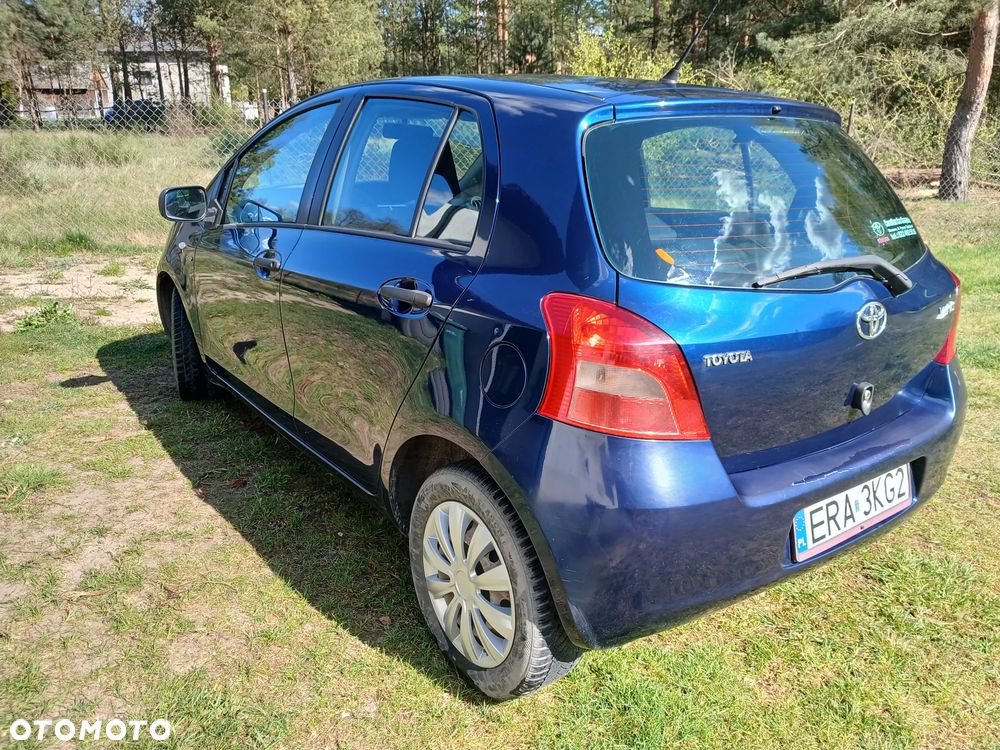 Toyota Yaris 1.4 D-4D Luna A/C - 6