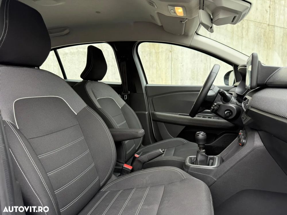 Dacia Logan TCe 90 MT6 Expression - 9