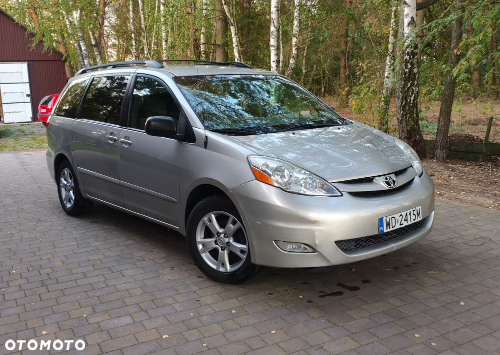Toyota Sienna