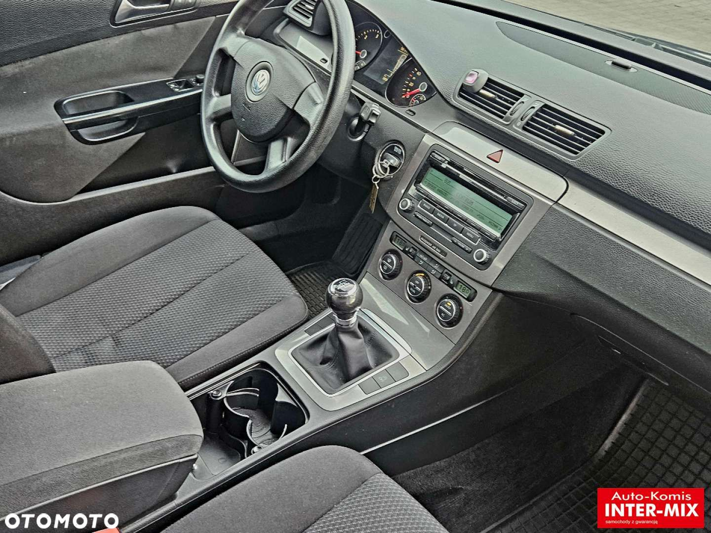 Volkswagen Passat - 26