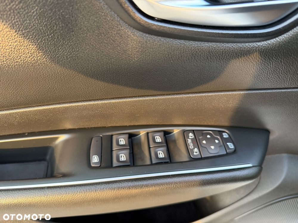 Renault Talisman 1.3 TCe FAP Limited EDC - 27