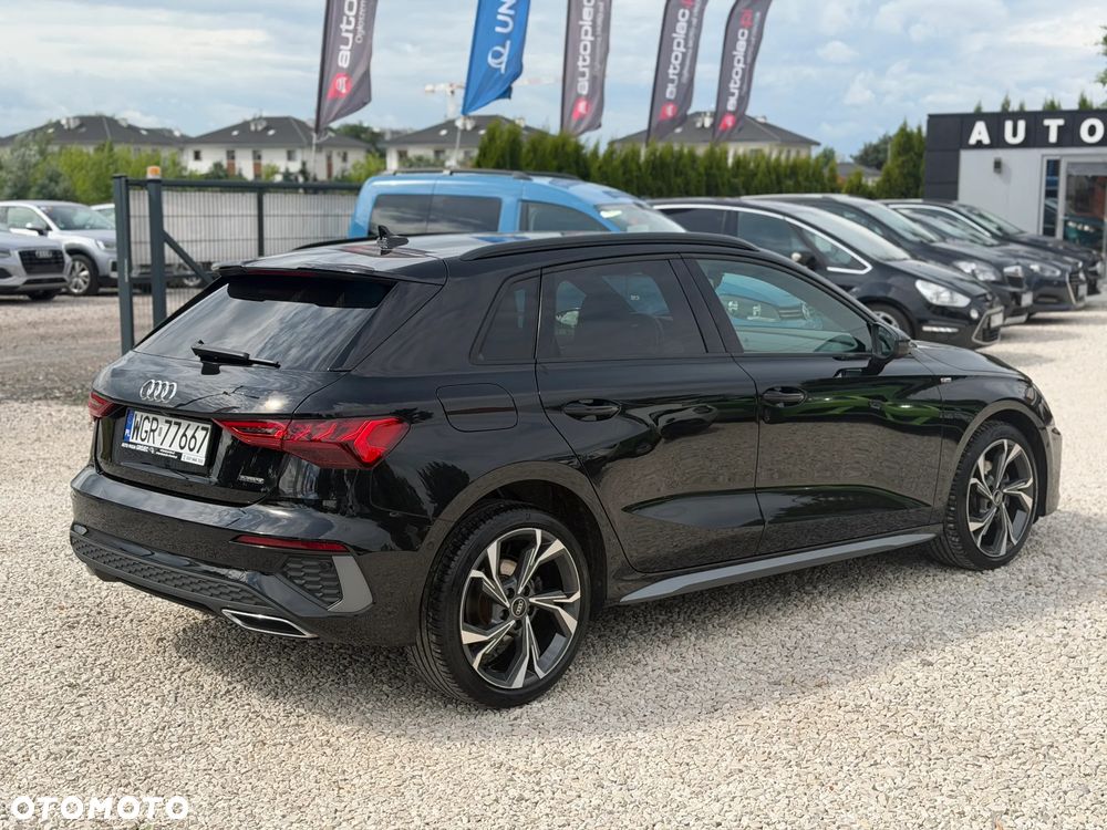 Audi A3 Sportback 40 TDI quattro S tronic S line - 9
