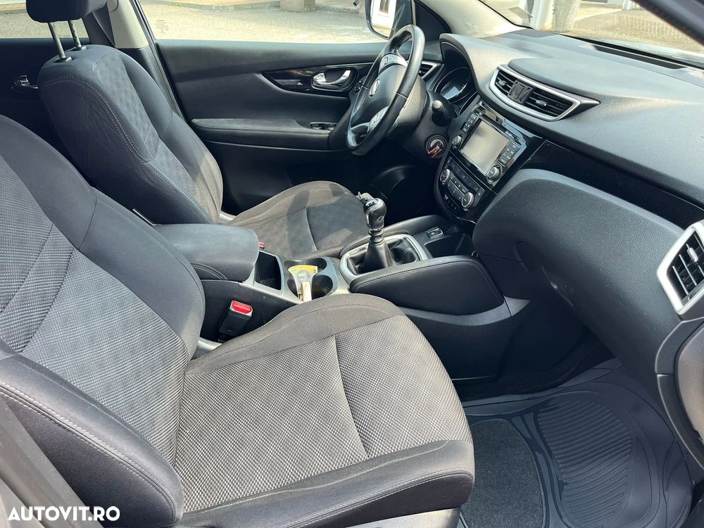 Nissan Qashqai - 4
