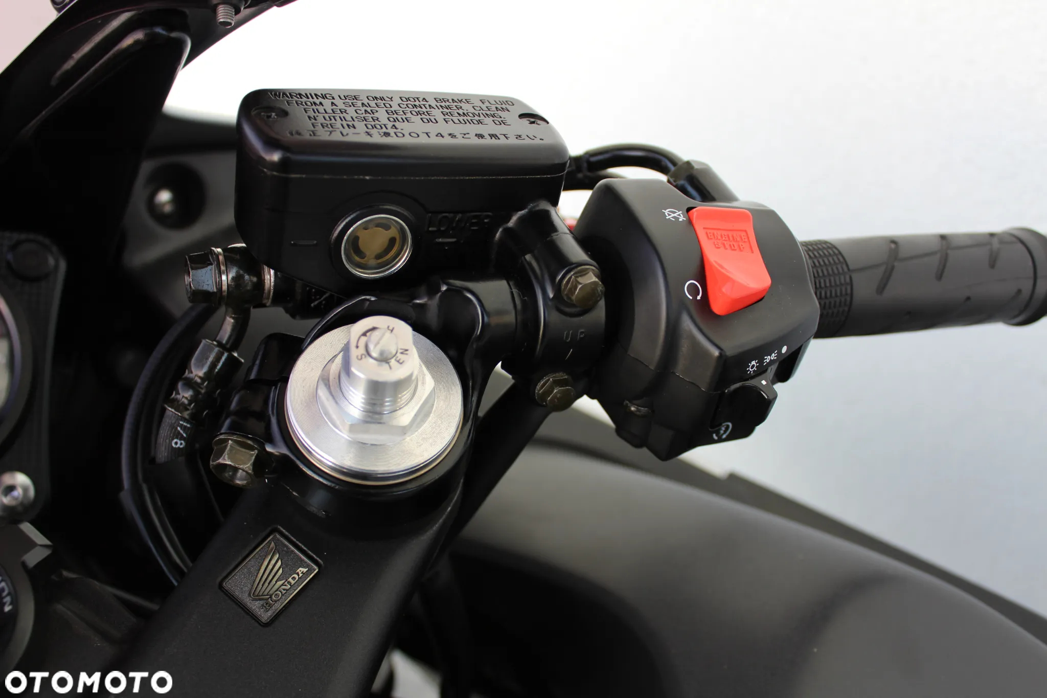 Honda CBR - 23