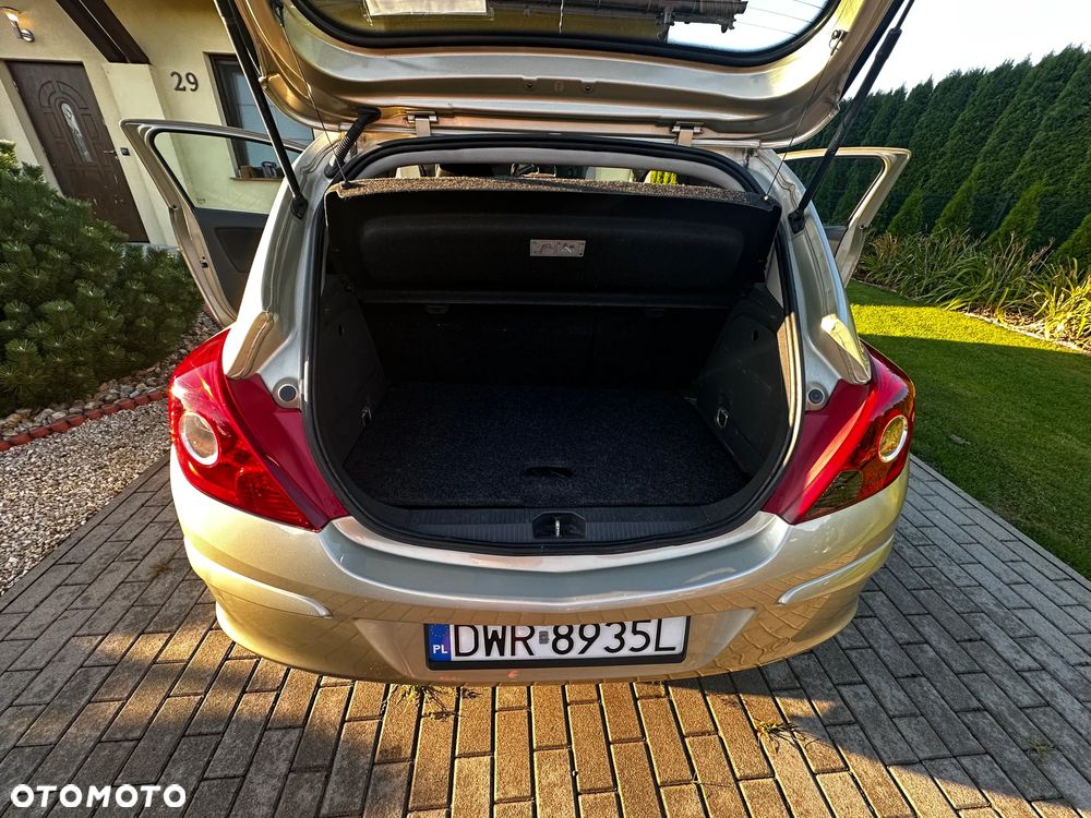 Opel Corsa 1.4 16V - 5