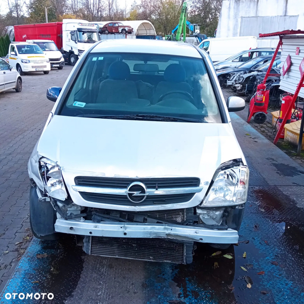 Opel Meriva na części.