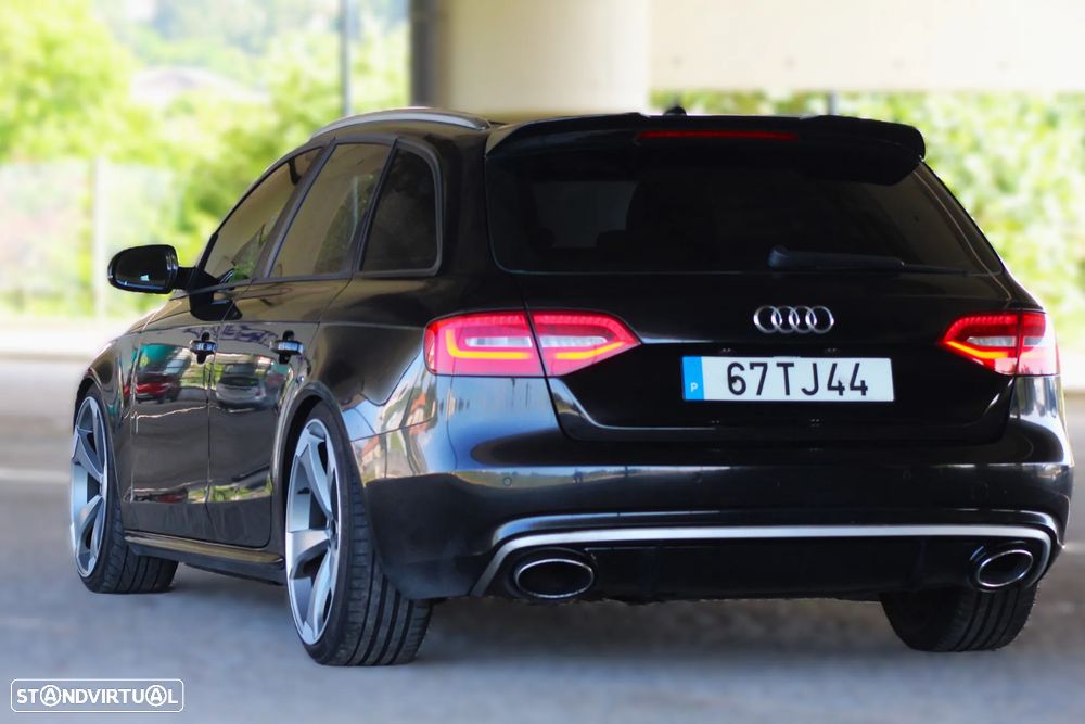 Audi A4 Avant 2.0 TDI DPF S line Sport Pack - 16