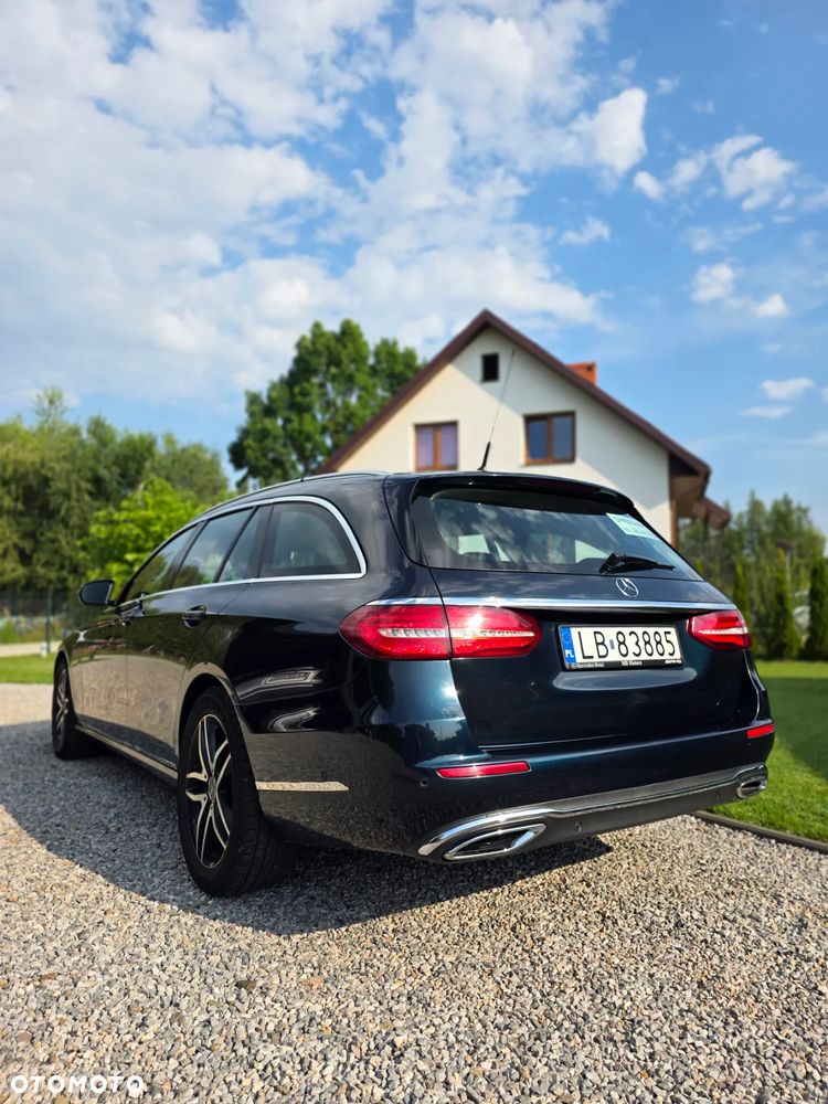 Mercedes-Benz Klasa E - 12