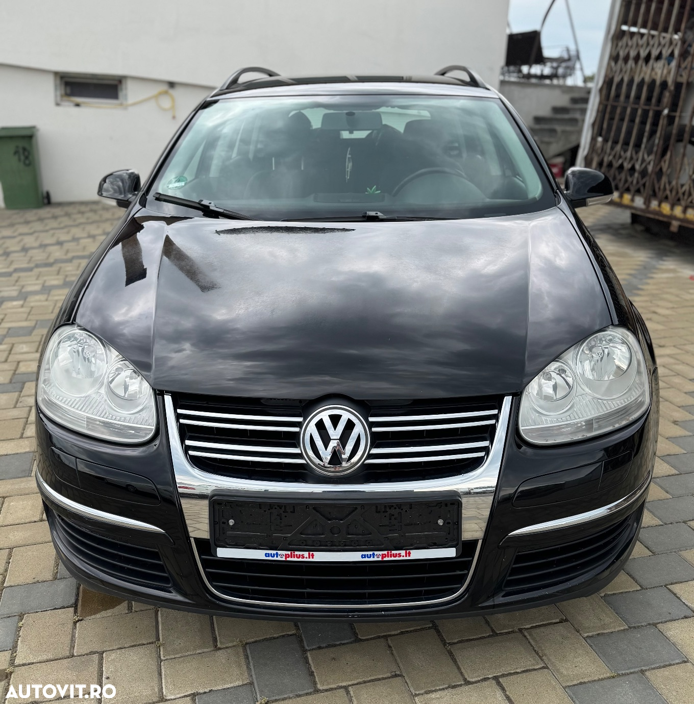 Volkswagen Golf 2.0 TDI BlueMotion Technology Highline DSG - 6