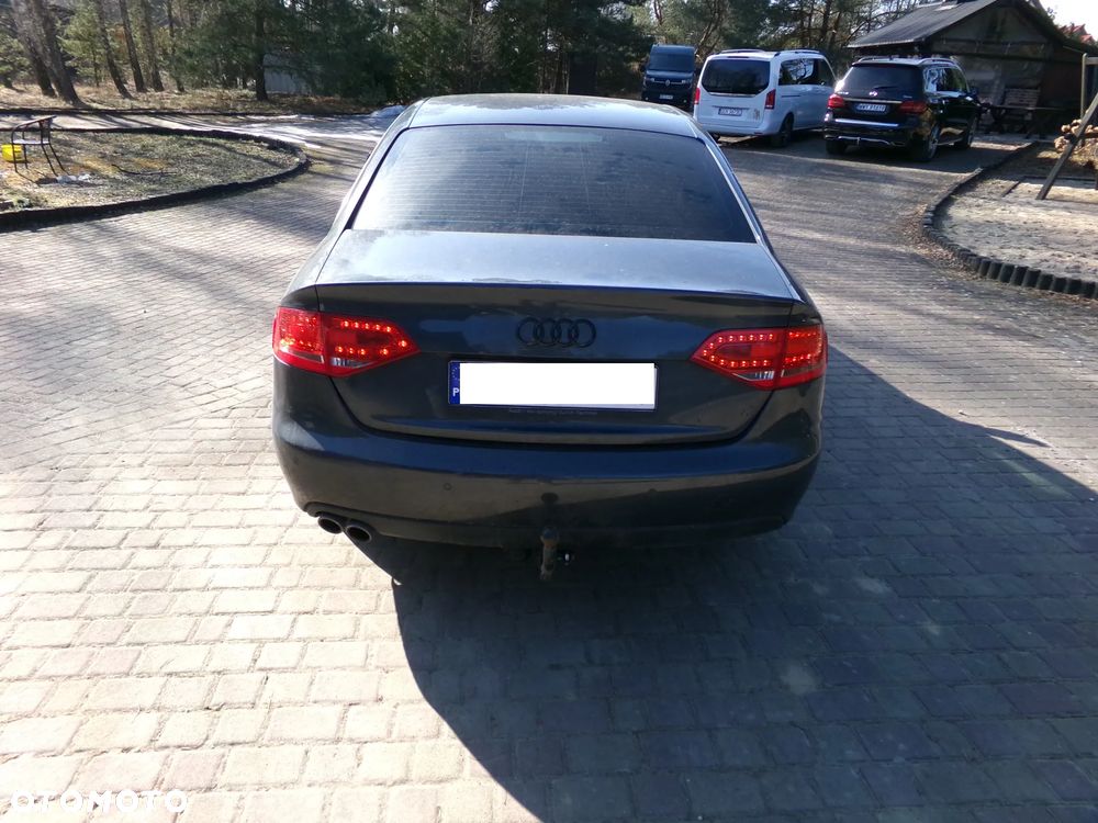 Audi A4 Limousine 2.0 TDI - 6