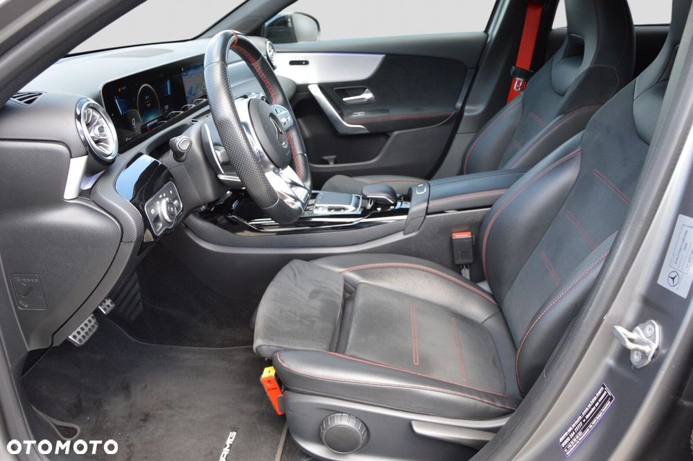 Mercedes-Benz Klasa A 35 AMG 4-Matic 8G-DCT - 15