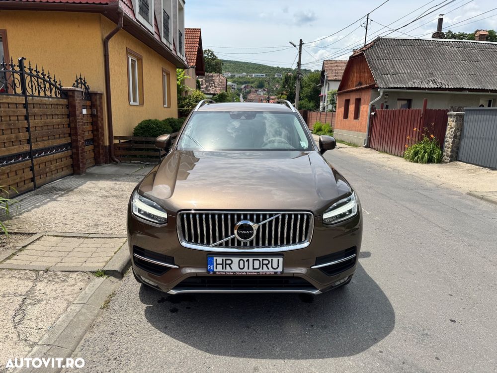 Volvo XC 90 D5 AWD Momentum - 2