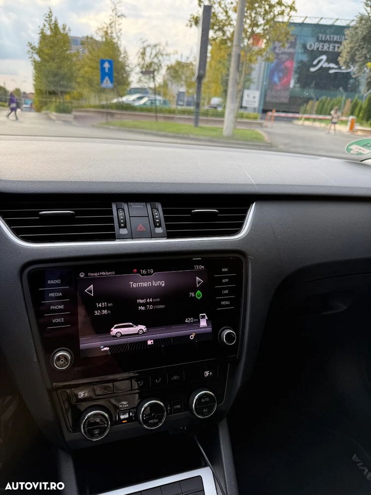 Skoda Octavia Combi 1.0 TSI DSG Ambition - 12
