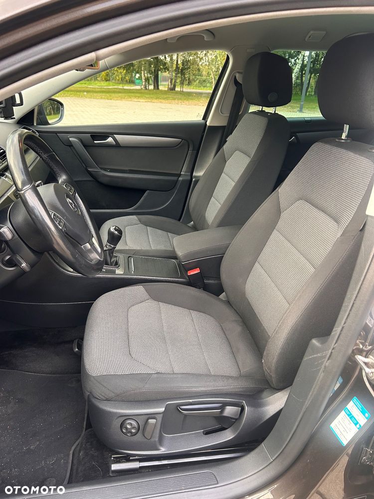 Volkswagen Passat Variant 2.0 TDI BlueMotion Technology Business Edition - 12