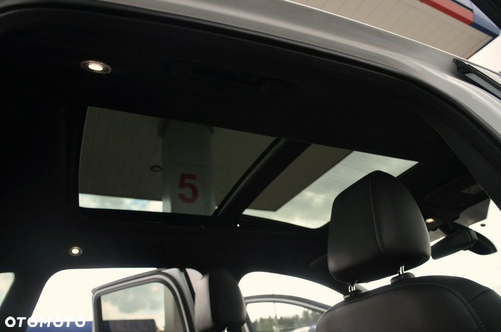 Ford Kuga - 17