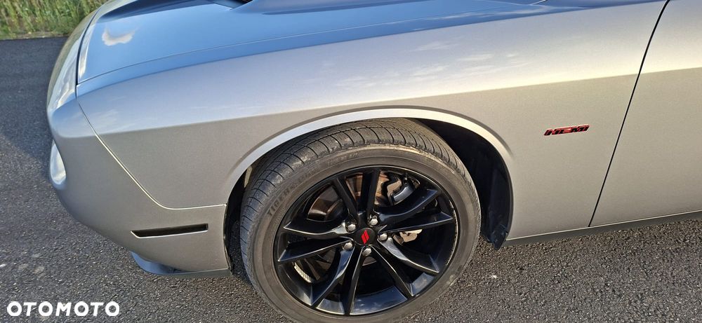 Dodge Challenger 5.7 R/T - 13