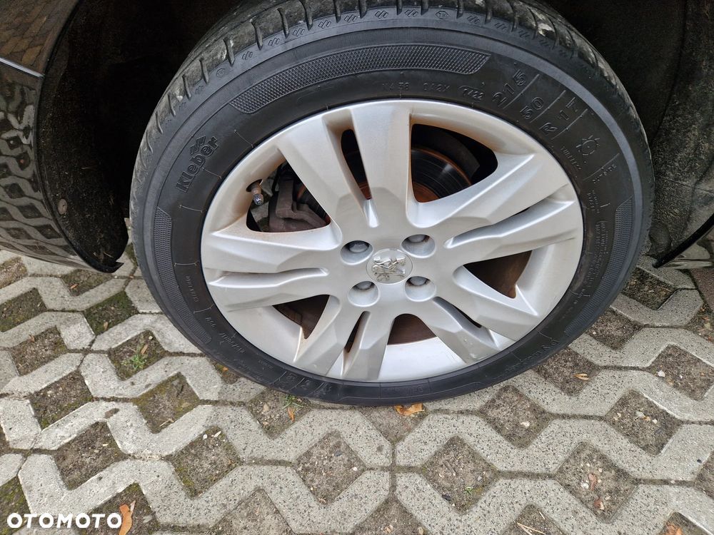 Peugeot 5008 HDI FAP 150 Allure - 36