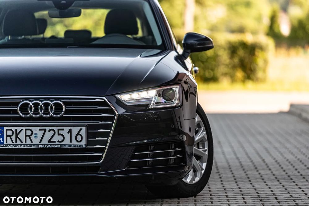 Audi A4 Avant 2.0 TDI S tronic - 12