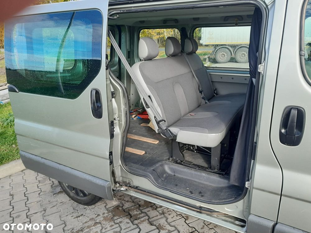 Opel Vivaro - 12