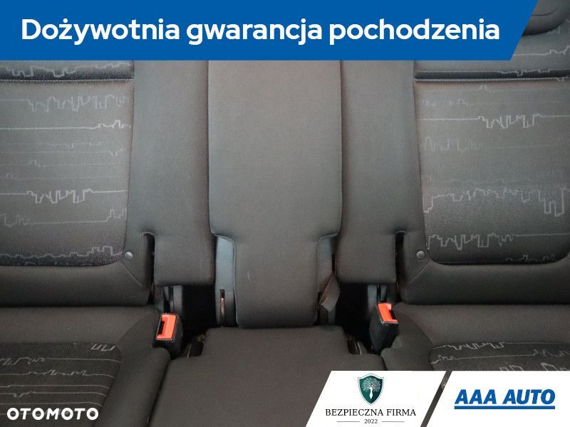 Opel Meriva - 12