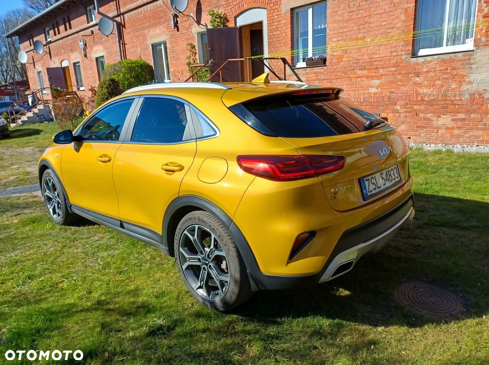 Kia XCeed 1.5 T-GDI M - 3