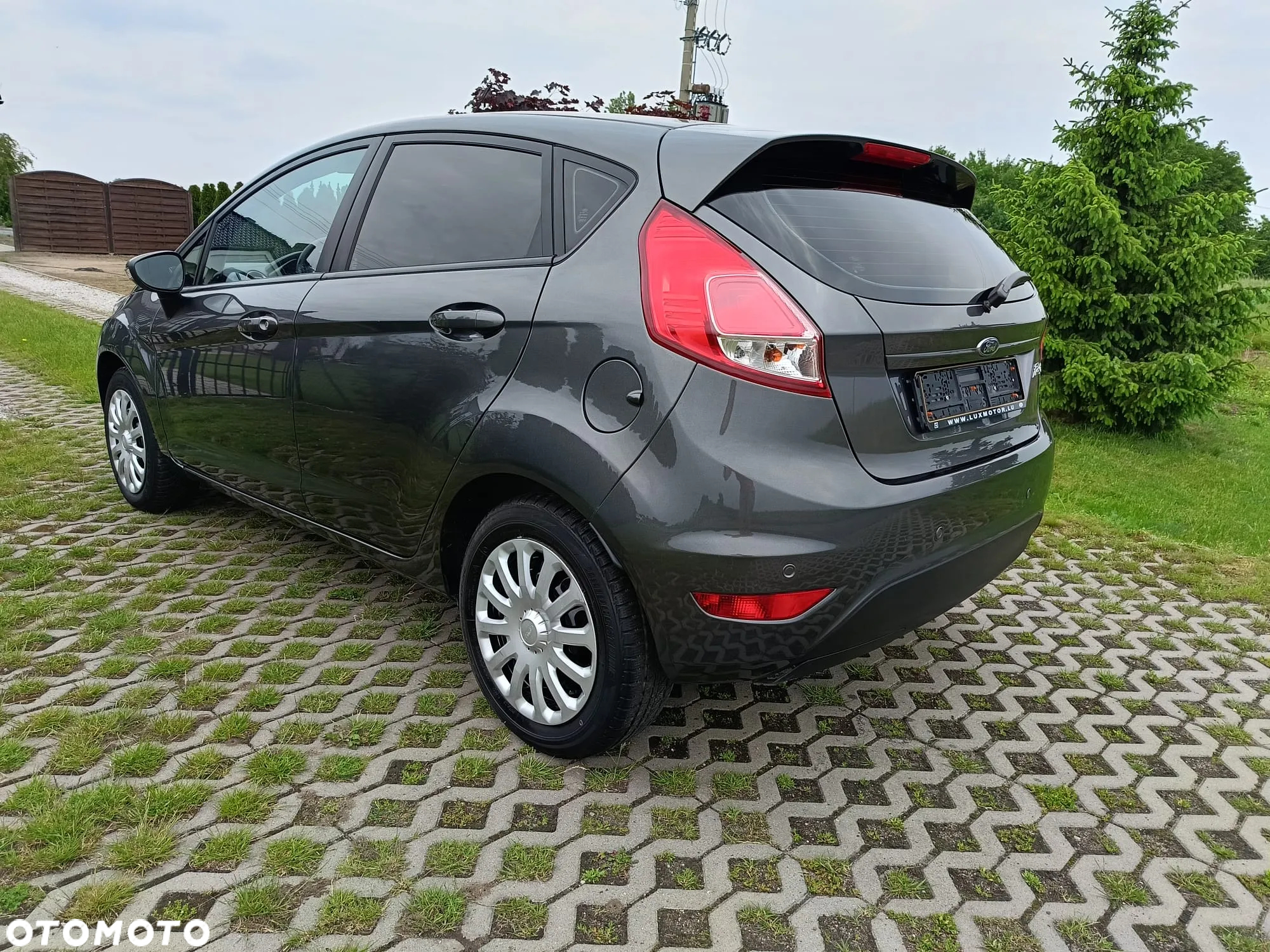 Ford Fiesta 1.0 Celebration - 13
