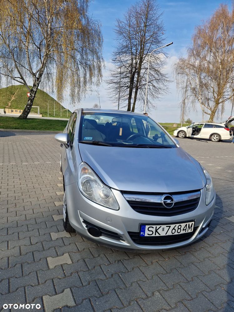Opel Corsa 1.2 16V Essentia - 5
